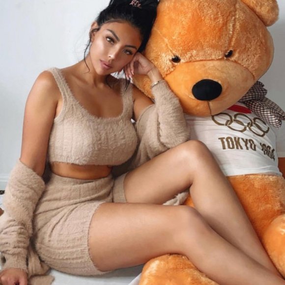Jasmene Thick Strap Fluffy Knit Crop Top + Ella Stripe Bike Short Caramel - Picture 1 of 6